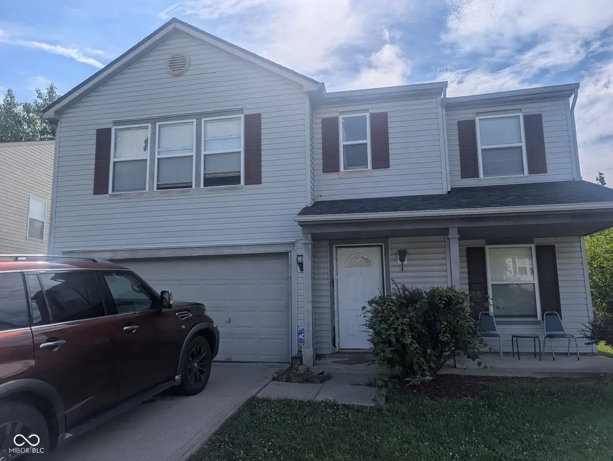 4928 Flame Way, Indianapolis, IN 46254 - #1