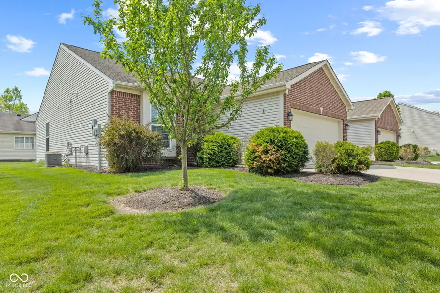 556 Dylan Drive, Avon, IN 46123 - #3