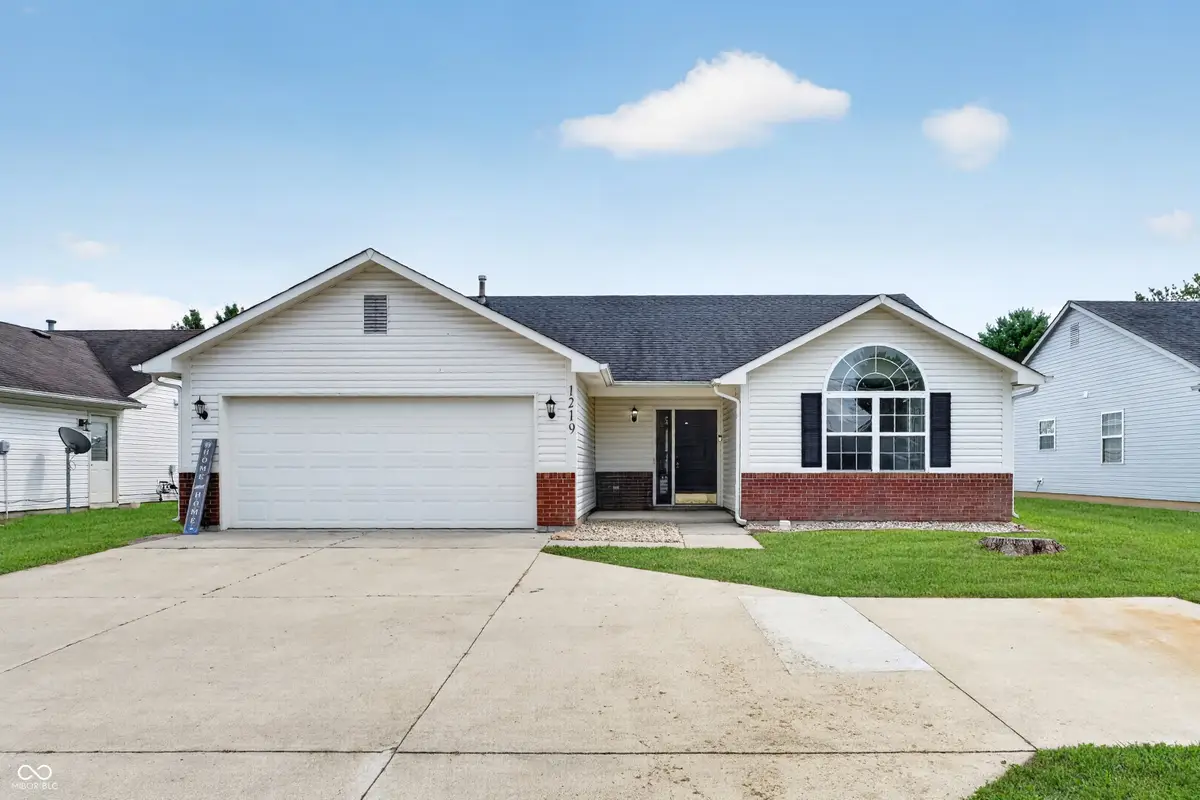 1219 E Mckay Road, Shelbyville, IN 46176 - #1
