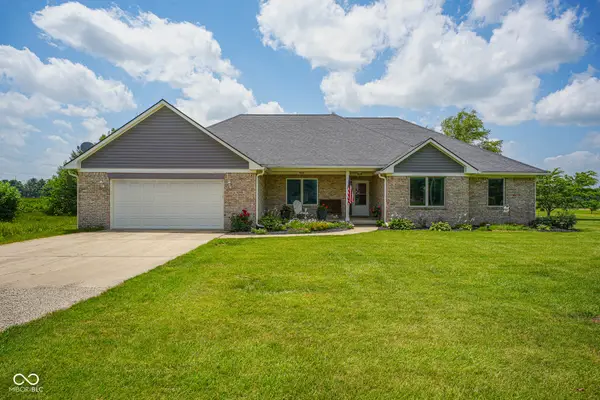 4946 S State Road 75, Jamestown, IN 46147