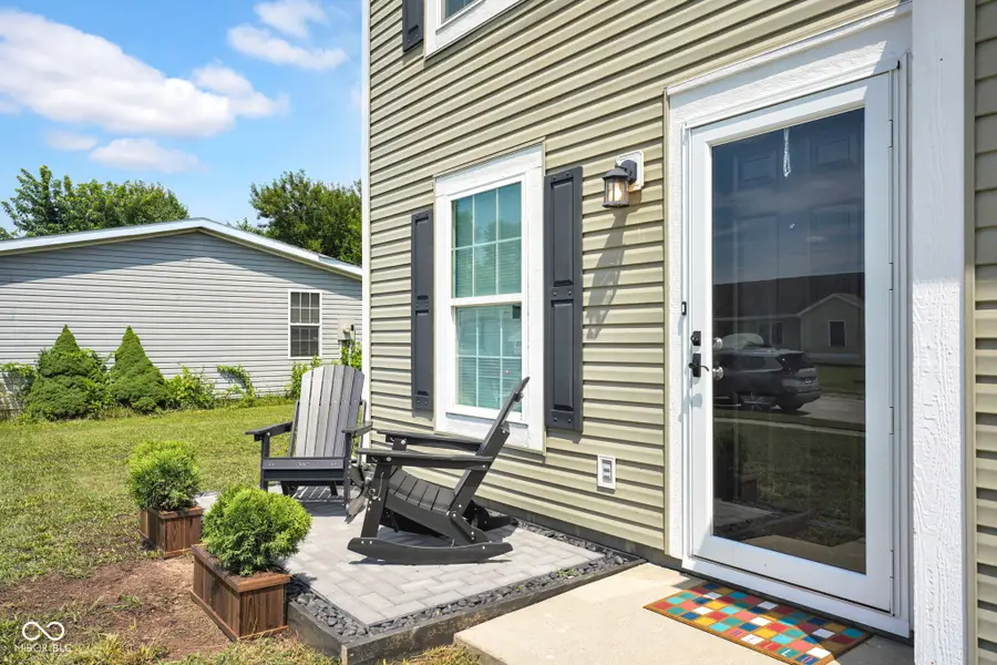 3344 Spring Valley Drive, Columbus, IN 47203 - #2
