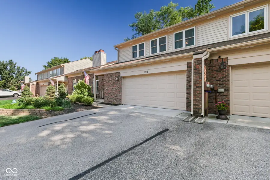 1419 Dominion, Zionsville, IN 46077 - #3