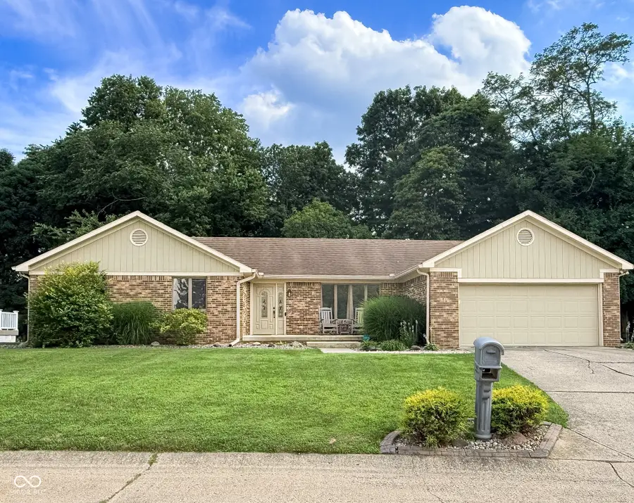 409 Hawthorn Drive, Crawfordsville, IN 47933 - #2