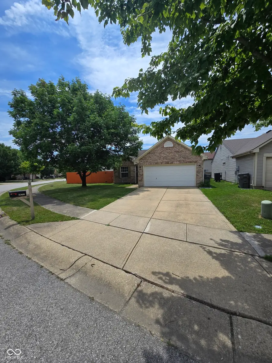 5360 Lakeside Manor Drive, Indianapolis, IN 46254 - #2