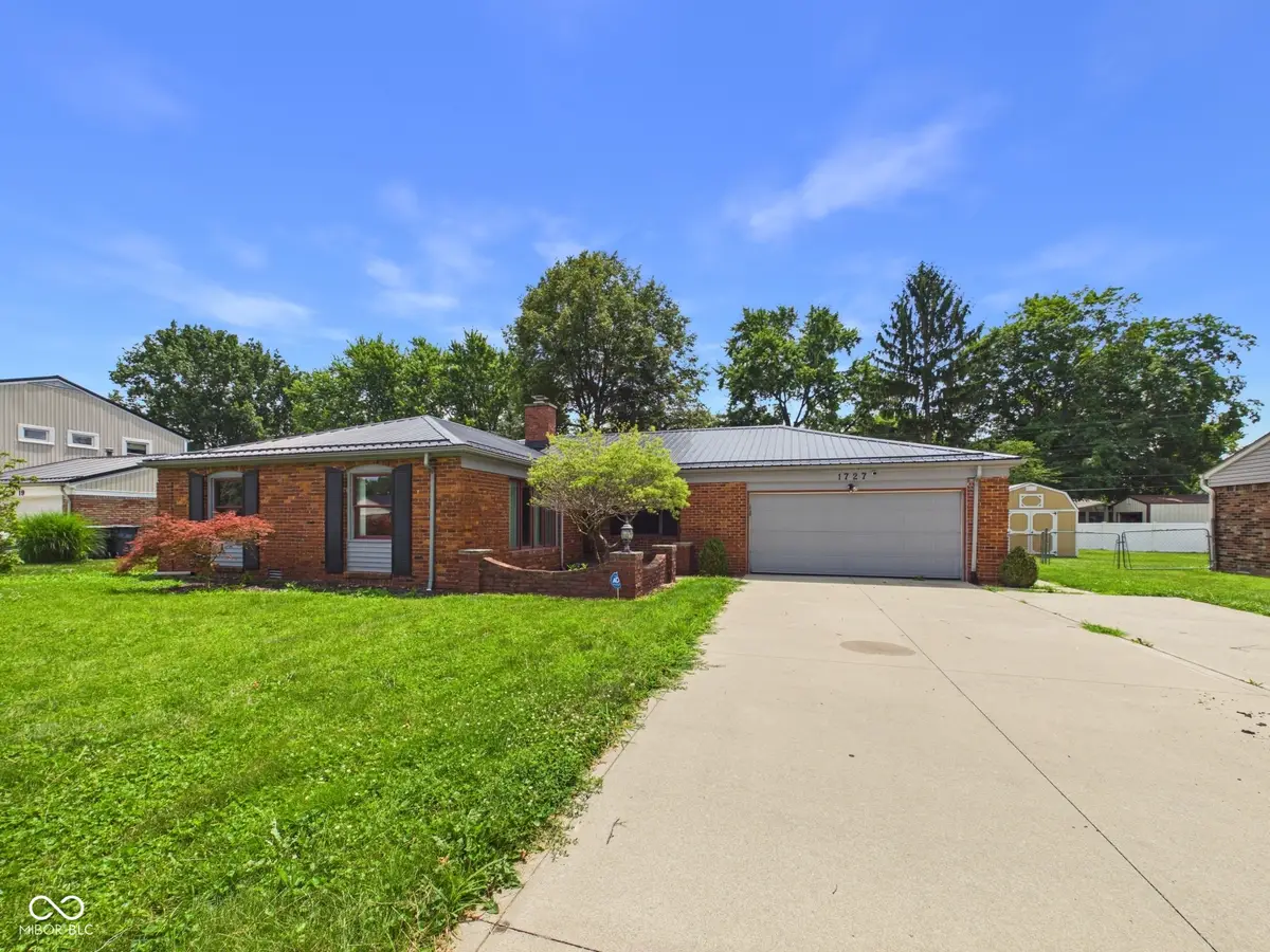 1727 Oakwood Drive, Anderson, IN 46011 - #1