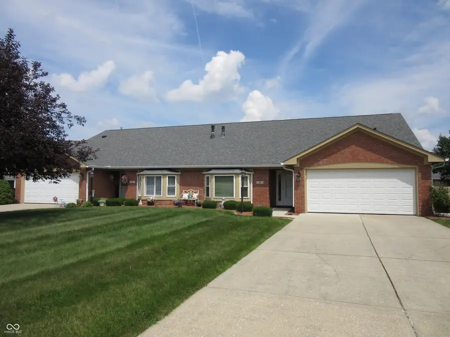 339 Lakewood Court, Avon, IN 46123 - #2