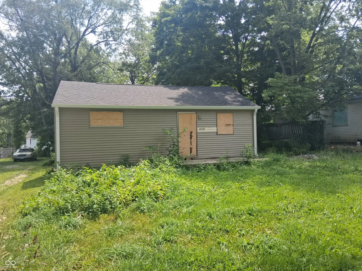 2318 N Wolfe Street, Muncie, IN 47303 - #1