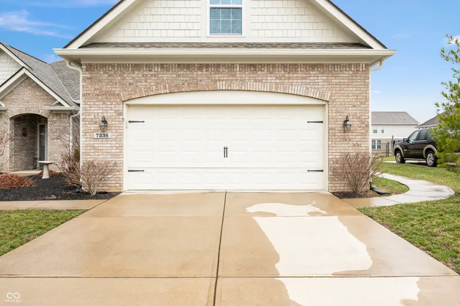 7236 Sunset Point Drive, Indianapolis, IN 46259 - #2
