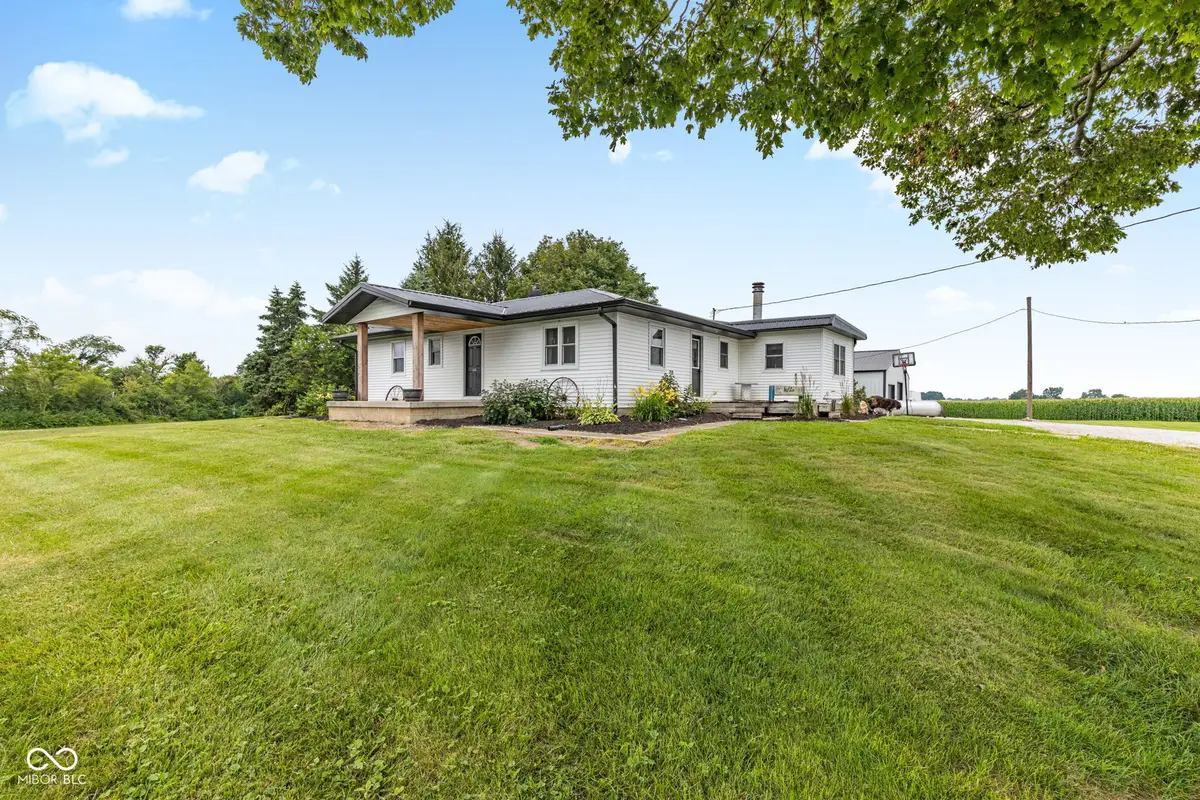 7926 W County Road 700 S, Colfax, IN 46035 - #1