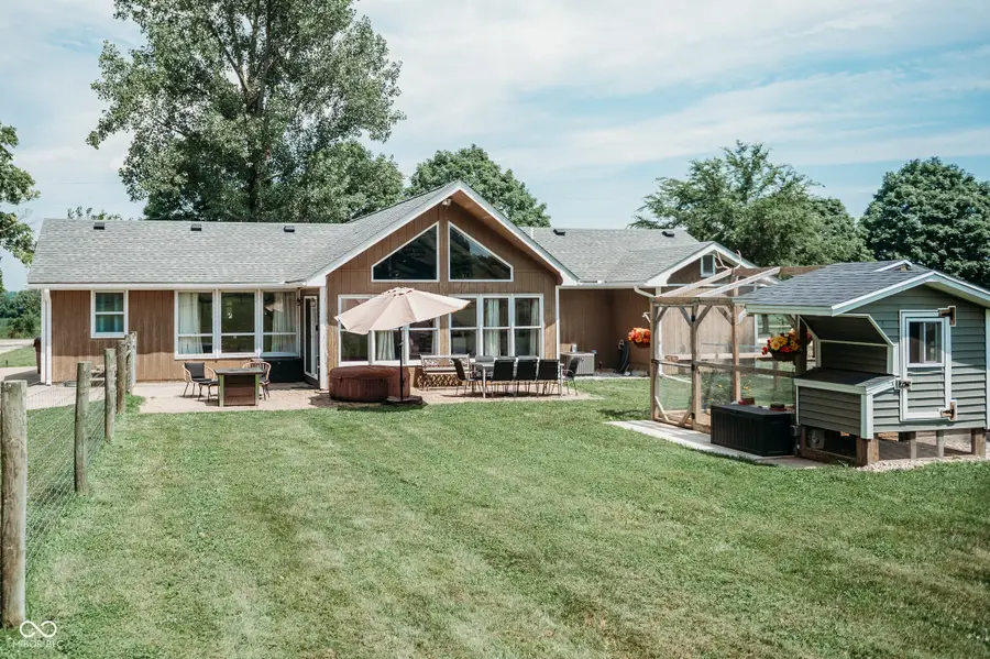8494 S 625 W, Rosedale, IN 47874 - #2