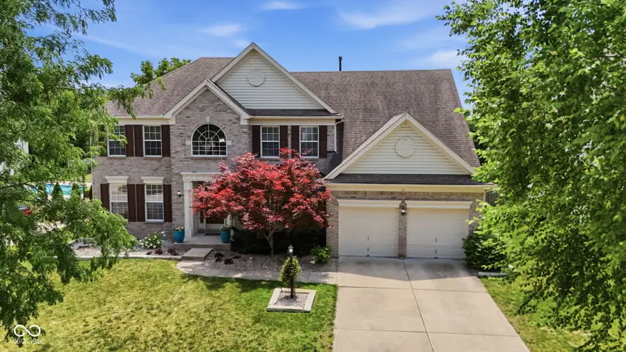 5729 Fairbourne Court, Carmel, IN 46033 - #2
