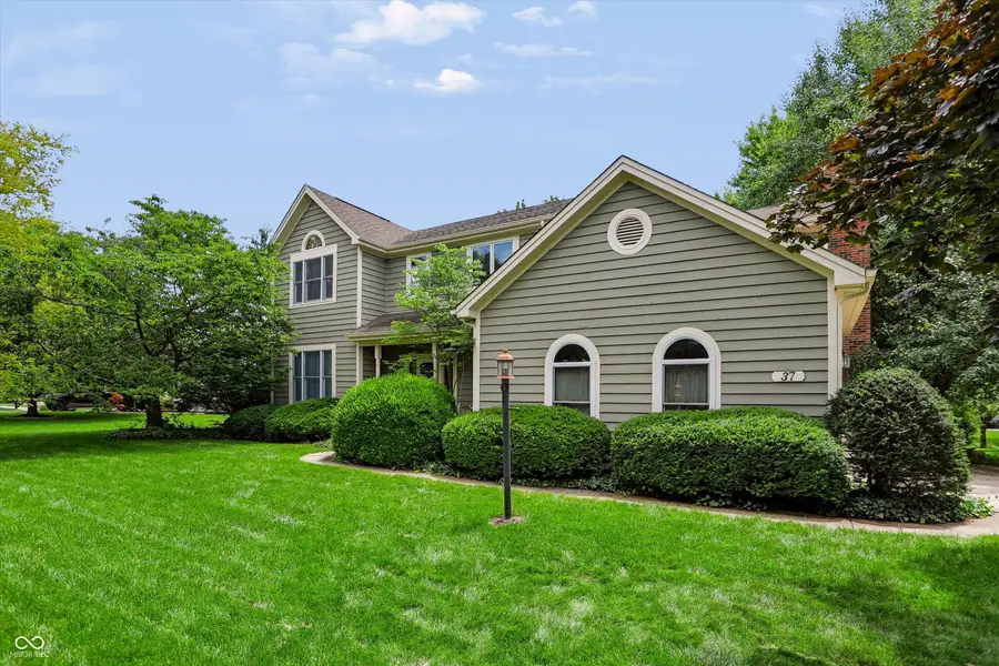 37 Penn Place, Zionsville, IN 46077 - #2