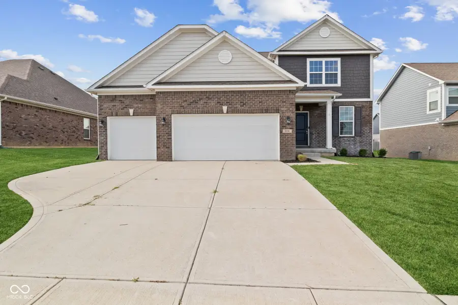 974 Mound Street, Bargersville, IN 46106 - #2