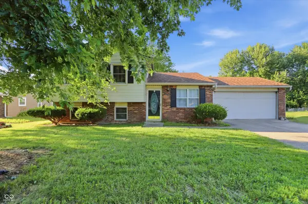 812 Moss Oak Court, Indianapolis, IN 46217