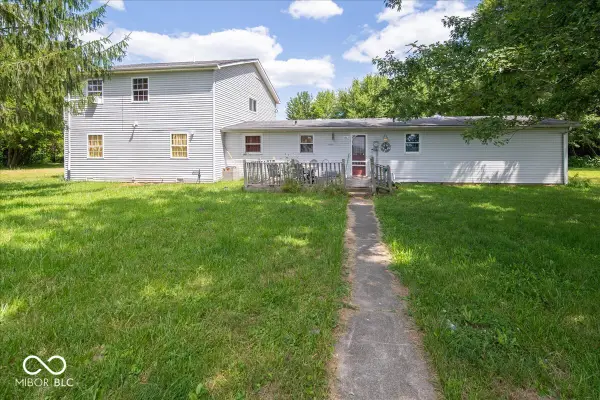 3862 W 500 Road N, Anderson, IN 46011