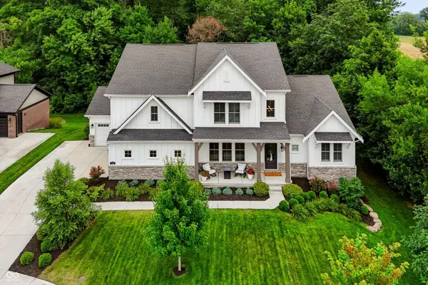 230 Elmsborough Bend, Westfield, IN 46074