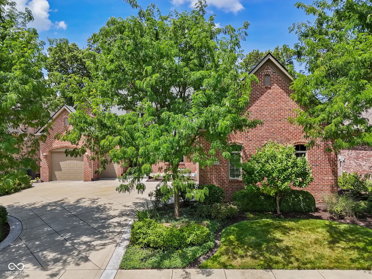 15648 Hawks Way, Carmel, IN 46033 - #1