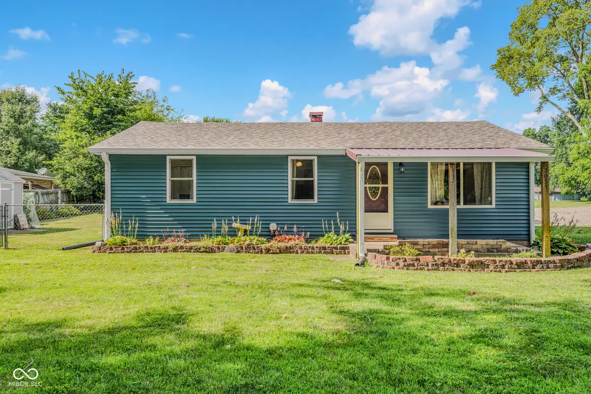 2094 Shady, Columbus, IN 47201 - #1