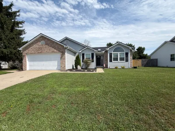 3396 Paddington Drive, Columbus, IN 47203