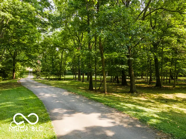 5255 S Us Highway 421, Zionsville, IN 46077 - #1