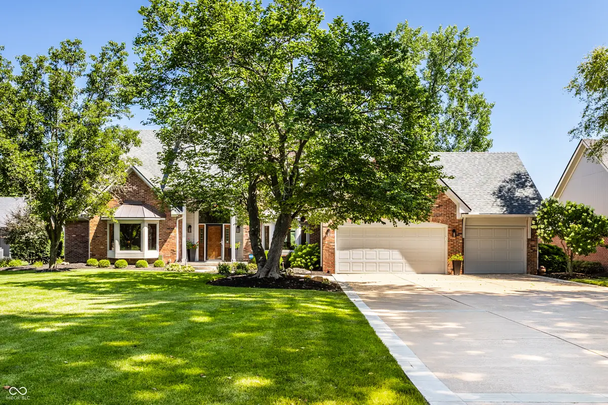 5704 E Fall Creek Parkway North Drive, Indianapolis, IN 46226 - #1