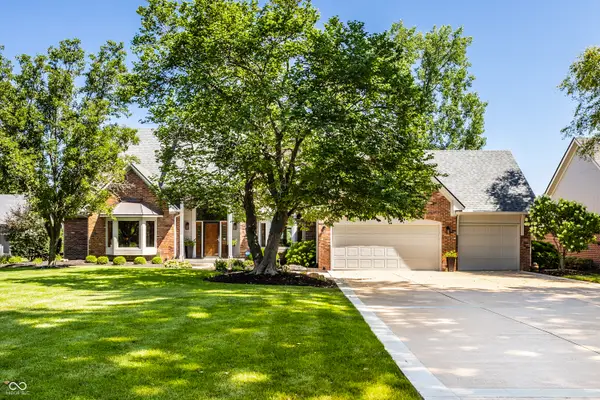5704 E Fall Creek Parkway North Drive, Indianapolis, IN 46226