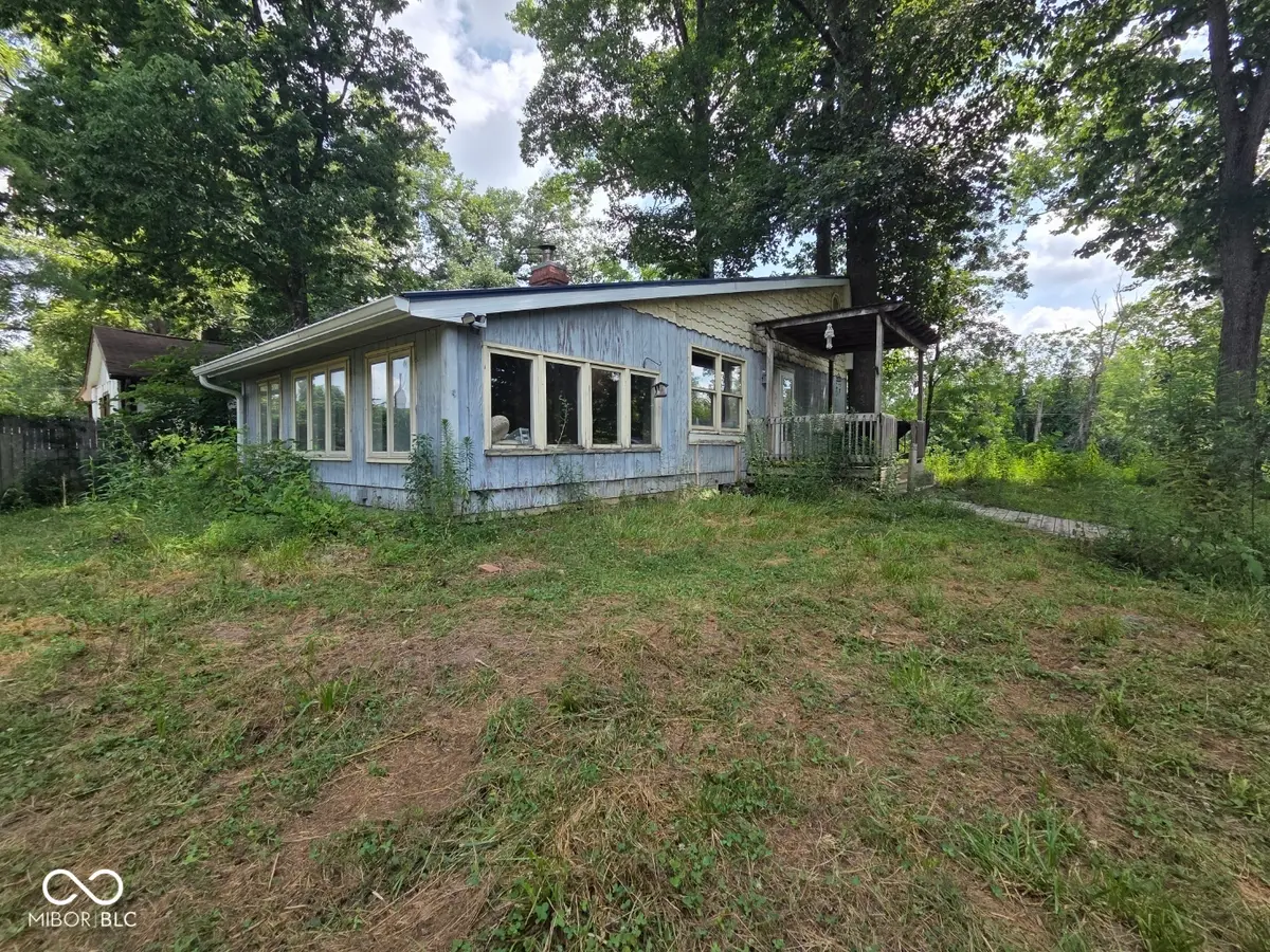 7865 N 330 W, Columbus, IN 47201 - #1