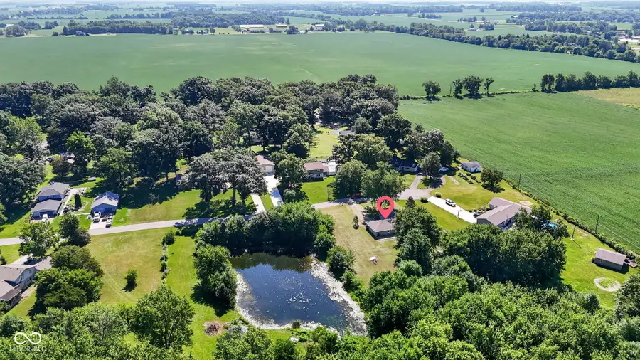 8909 N Lakewood Drive, Muncie, IN 47303 - #2