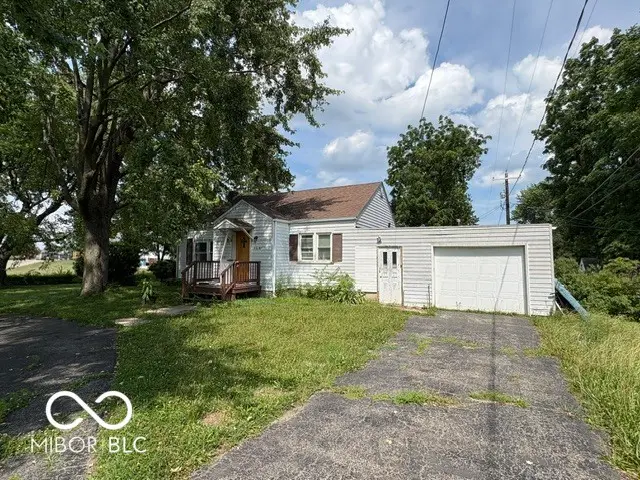 3718 N Miami Avenue, Muncie, IN 47303 - #2