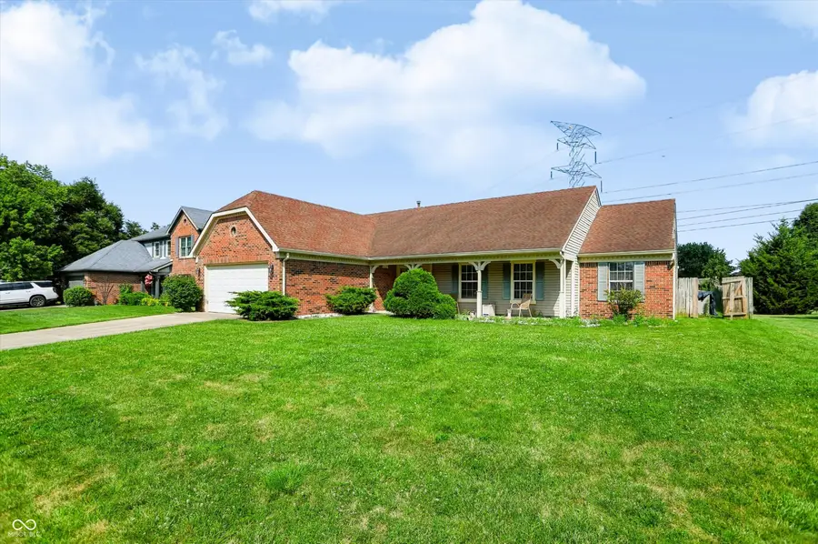337 Stoneybrook Grove Drive, Greenwood, IN 46142 - #2