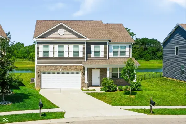 2738 Pointe Club Road, Indianapolis, IN 46229