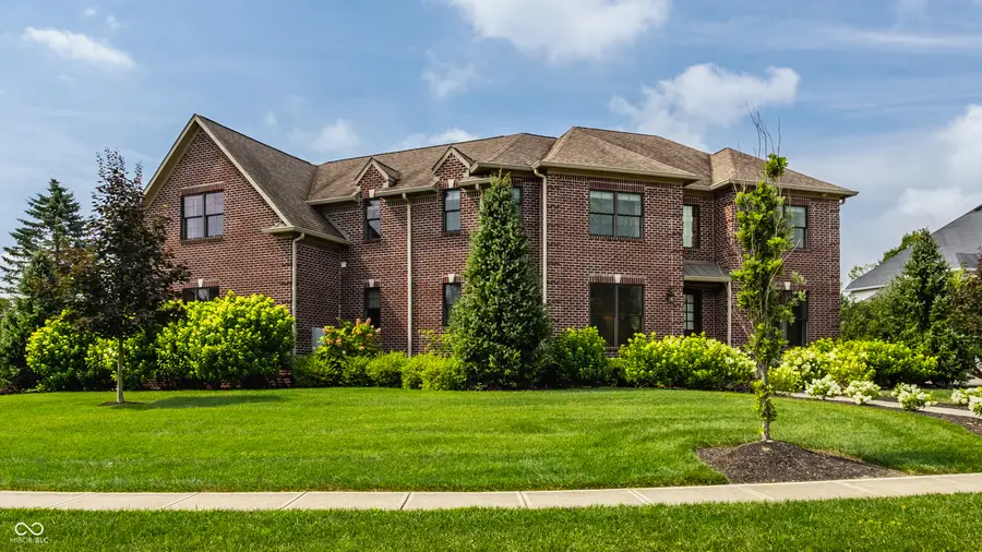 10748 English Oaks Drive, Carmel, IN 46032 - #2