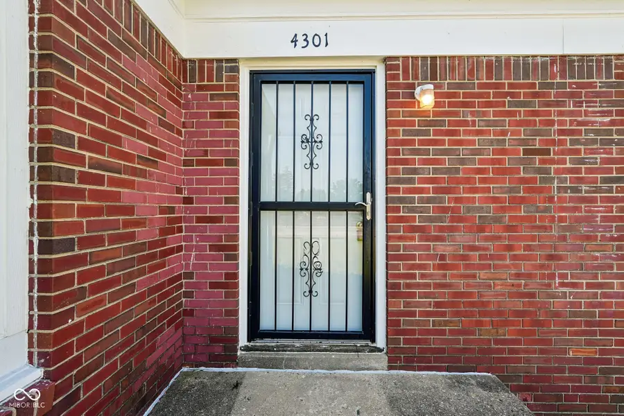 4301 E 38th Street, Indianapolis, IN 46218 - #3