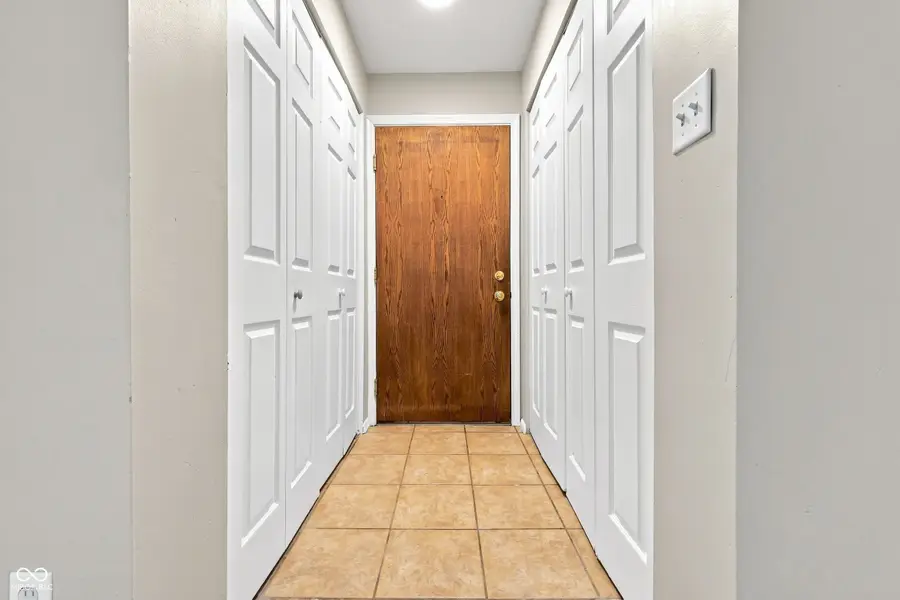 4351 Village Parkway Circle W #12, Indianapolis, IN 46254 - #2