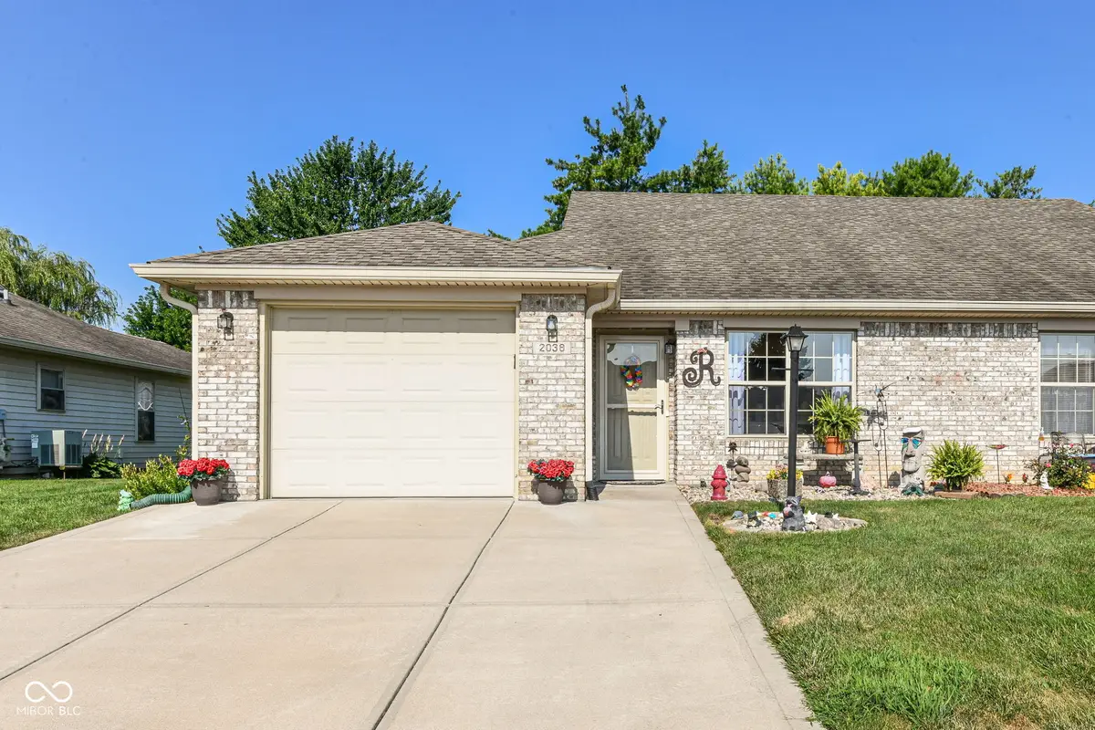 2038 Flamingo Way, Franklin, IN 46131 - #1