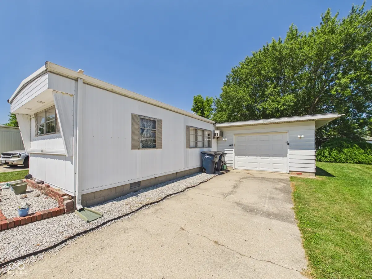 908 Washington Parkway, Elwood, IN 46036 - #1