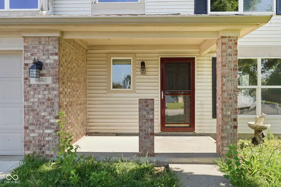 6660 Colleens Way, Indianapolis, IN 46221 - #2
