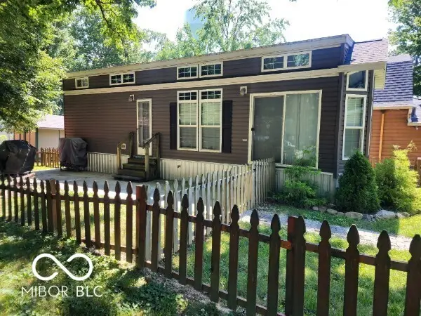 5154 Van Bibber Lake Estates, Greencastle, IN 46135