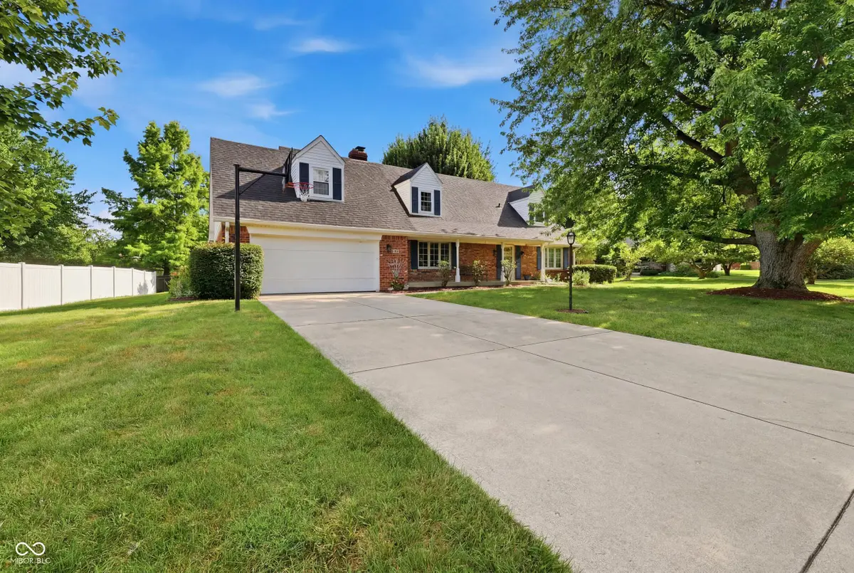652 Sun Valley Court, Indianapolis, IN 46217 - #1