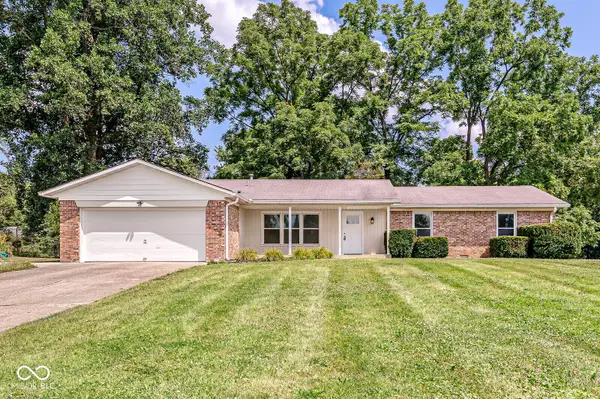 24 Hilltop, Danville, IN 46122