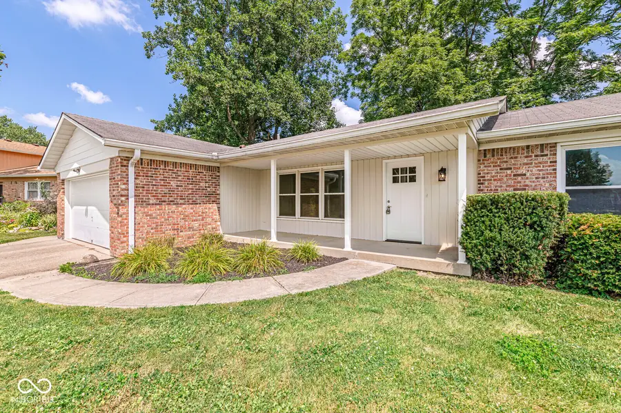 24 Hilltop, Danville, IN 46122 - #2
