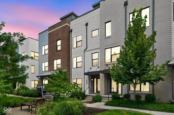 1827 Livery Way, Indianapolis, IN 46202