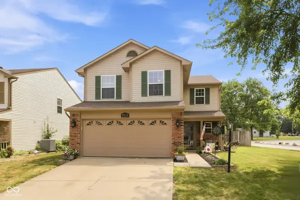 7713 Lake Vista Lane, Indianapolis, IN 46217