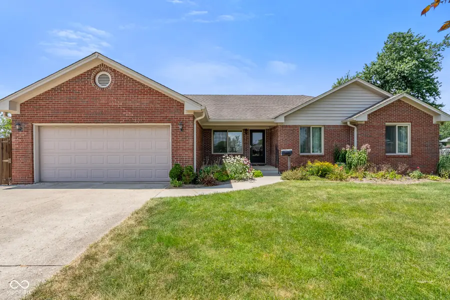 124 N County Rd 300 E, Danville, IN 46122 - #2
