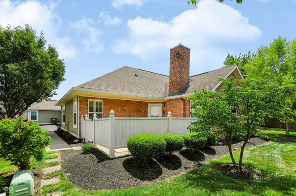 7335 Chapel Villas Lane #B, Indianapolis, IN 46214