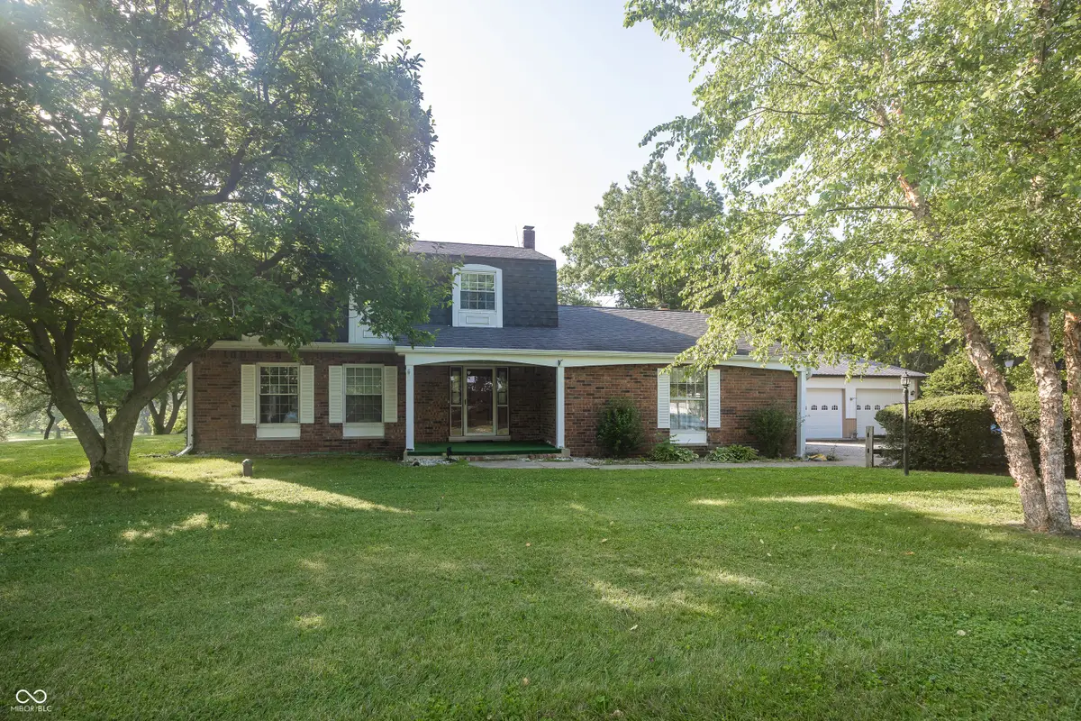5521 N Sugar Hills Drive, Greenfield, IN 46140 - #1