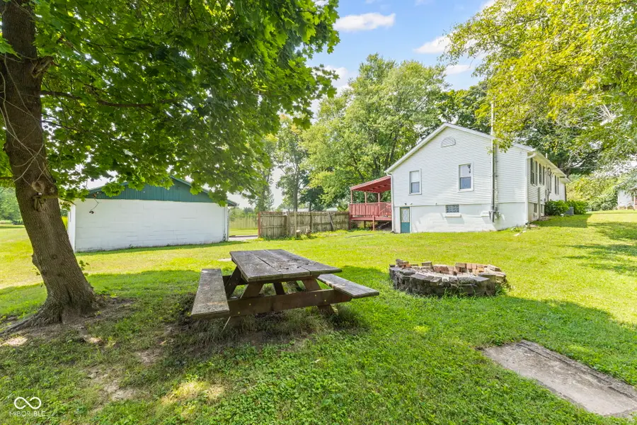 915 S Home Avenue, Franklin, IN 46131 - #3