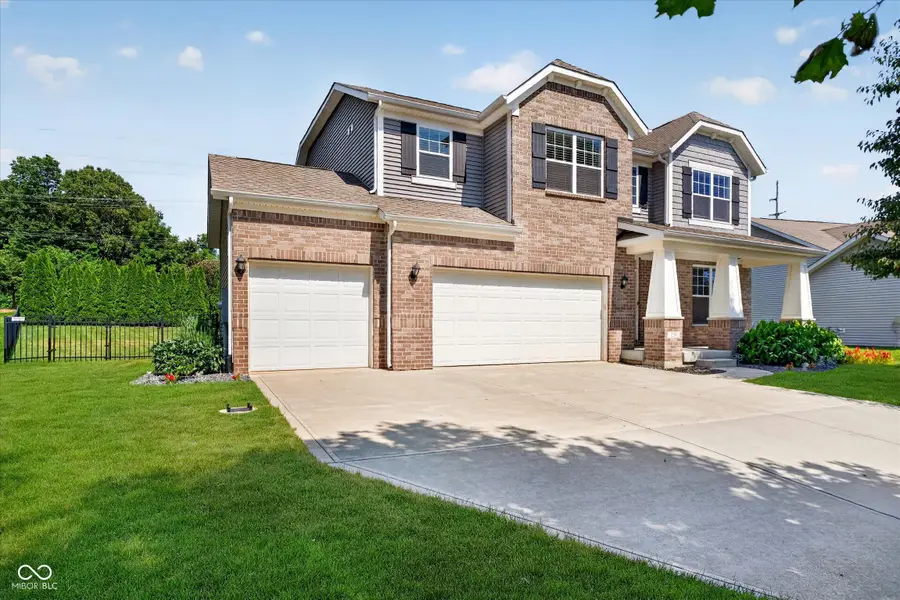 239 Entrance Hall View, Greenwood, IN 46142 - #2
