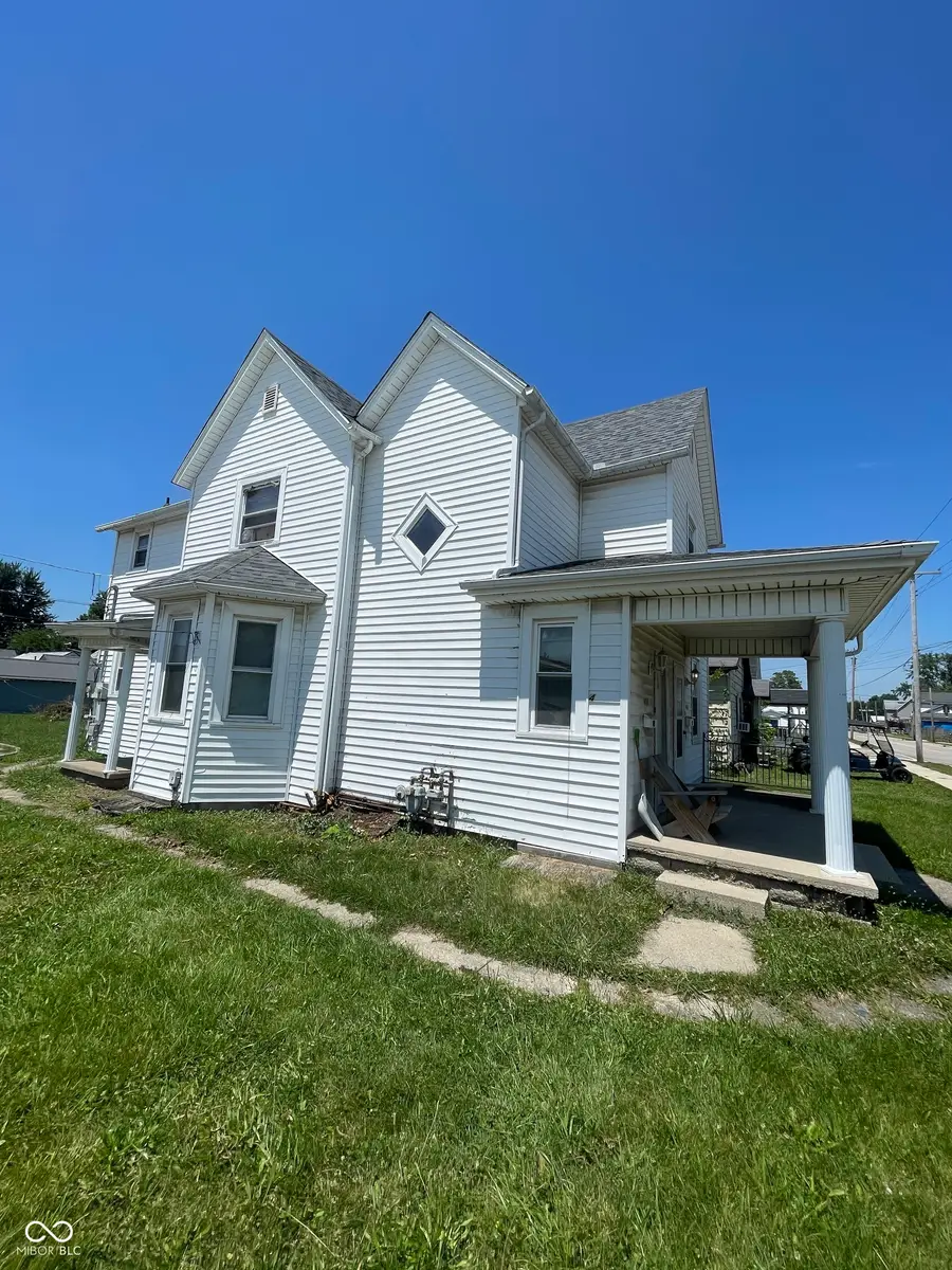 404 S 1st, Gas City, IN 46933 - #2