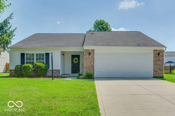 11971 Chapelwood Lane, Fishers, IN 46037